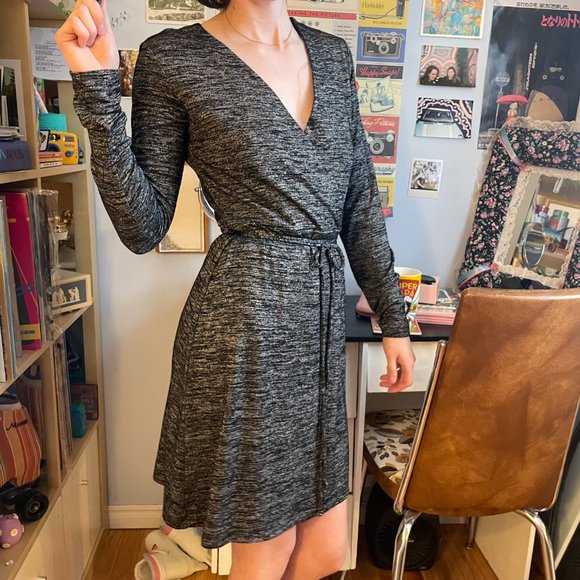 GAP knitted grey tie waist skater dress! - Picture 9 of 12
